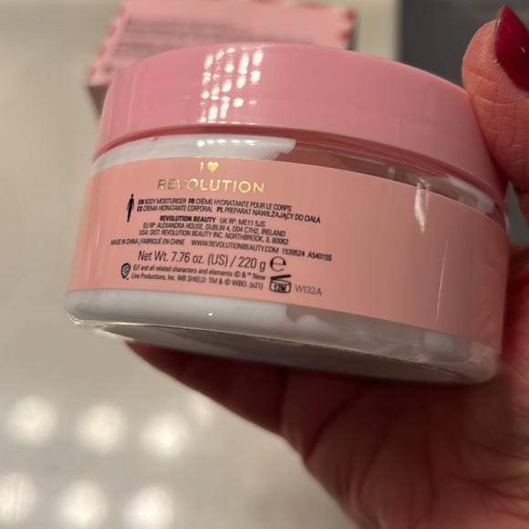 I love Revolution elf’s Body Butter- NIB - Picture 4 of 4